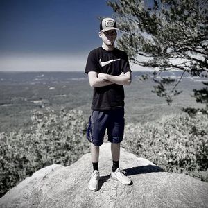 Meet your Posher, Jackson